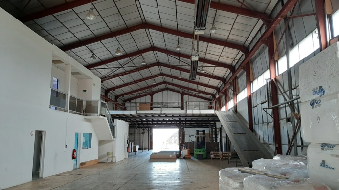 Création mezzanine mini-foot